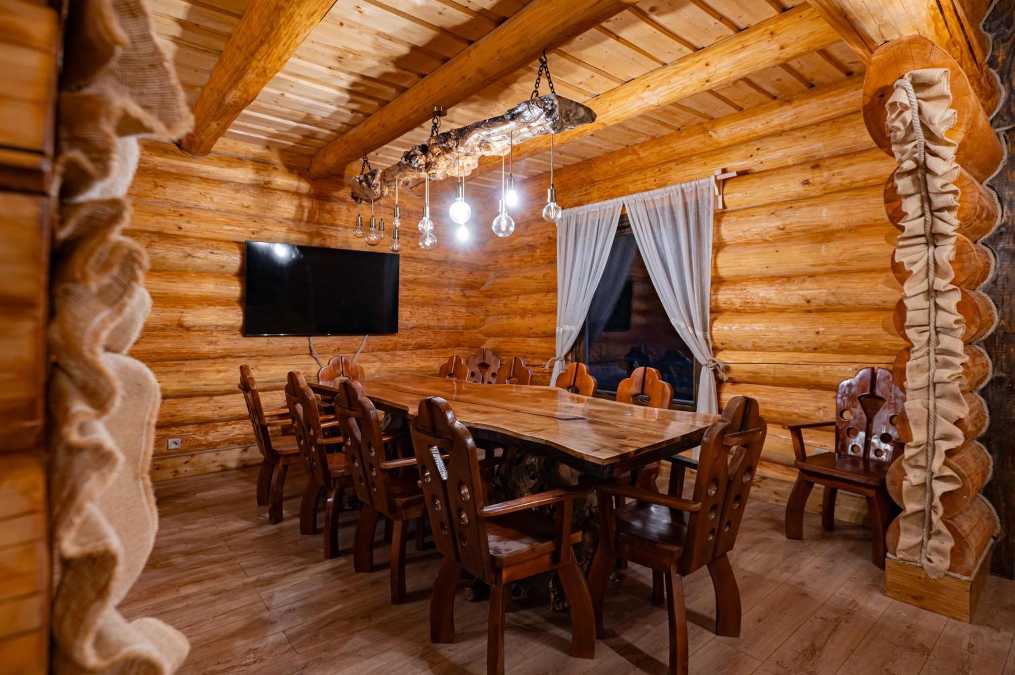 Q Chalet Sacele Bilik gambar